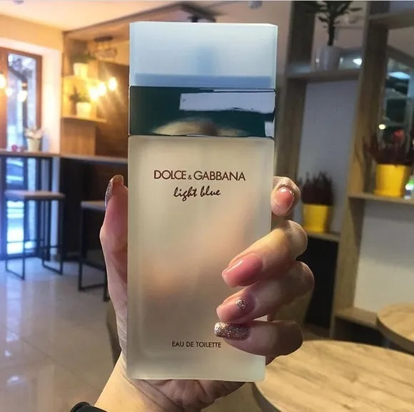 Dolce & Gabbana Light Blue edT 100 мл 1