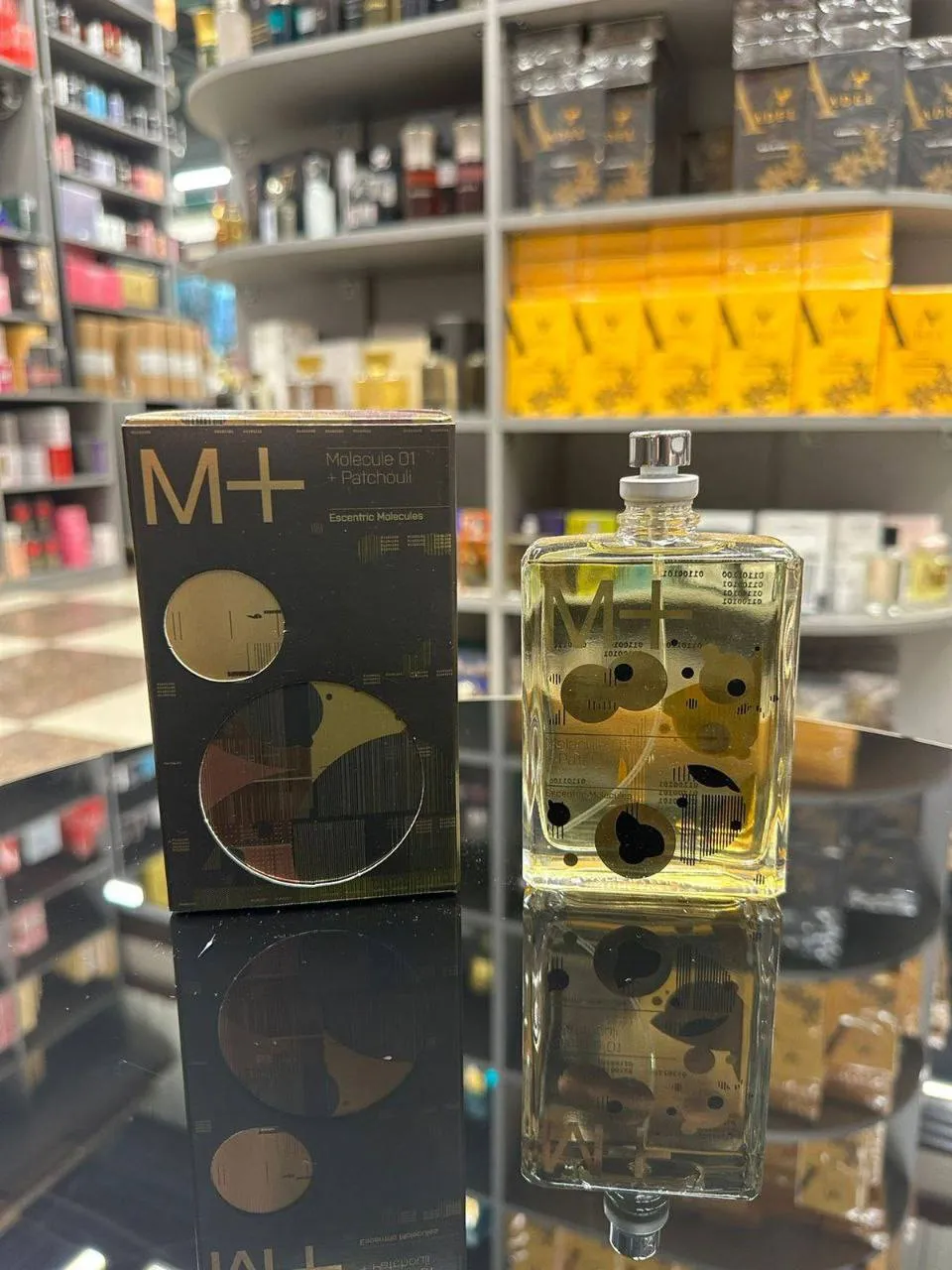 Escentric Molecules Molecule 01 + Patchouli 100 мл 1