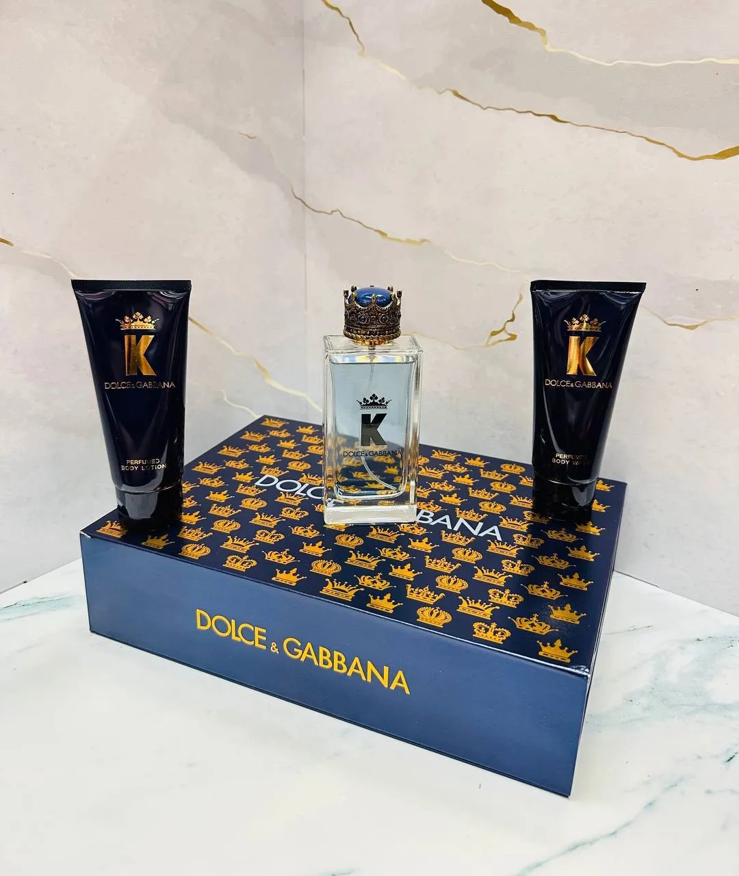 Набор Dolce & Gabbana 3 по 100 ml (шампунь+крем для тела+парфюм) 1