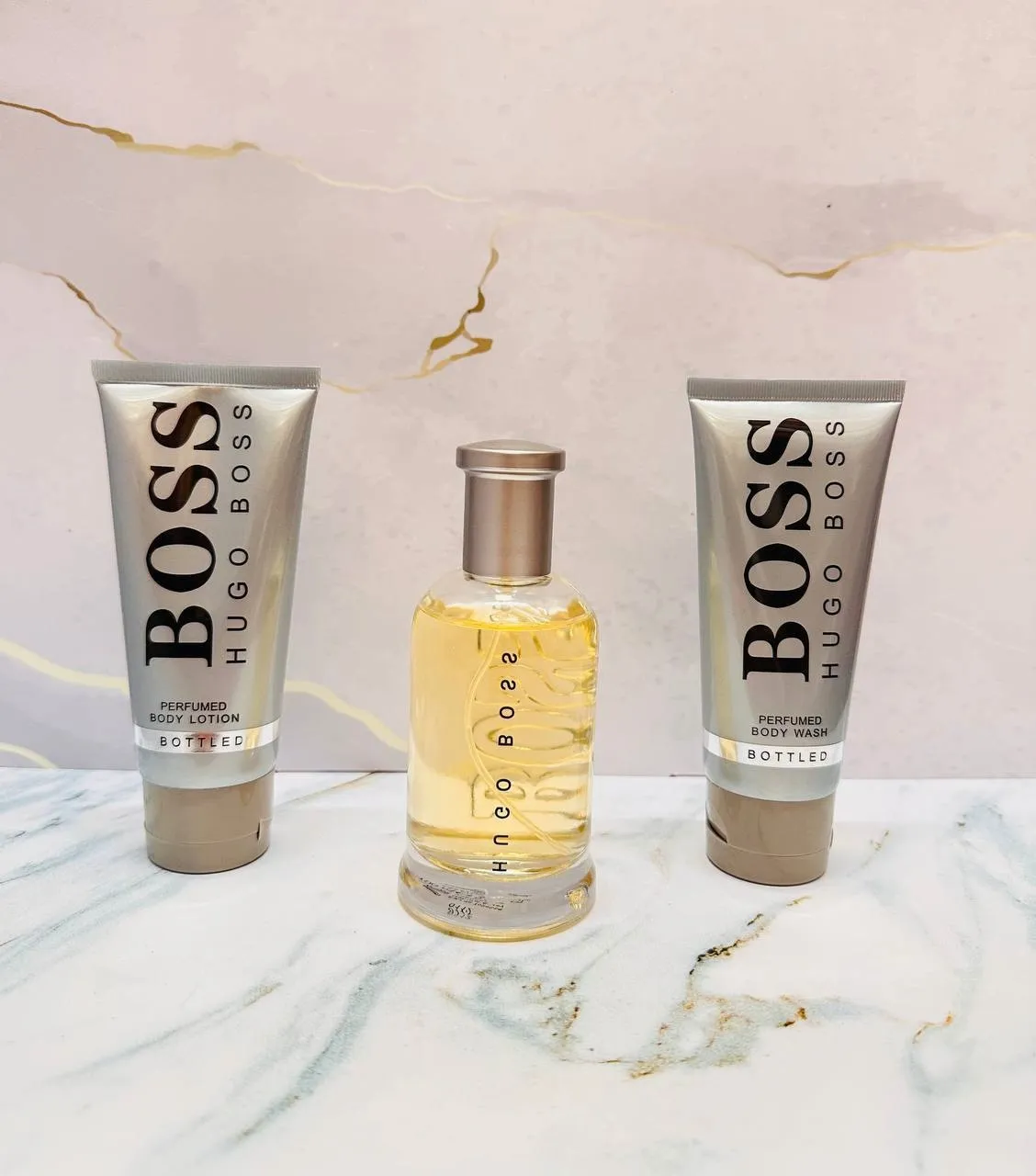 Набор Hugo Boss 3 по 100 ml (шампунь+крем для тела+парфюм)12439