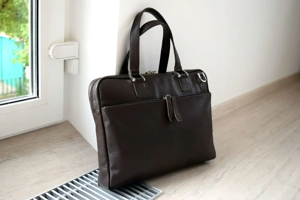 Сумка чрез плечо MODEL E13242