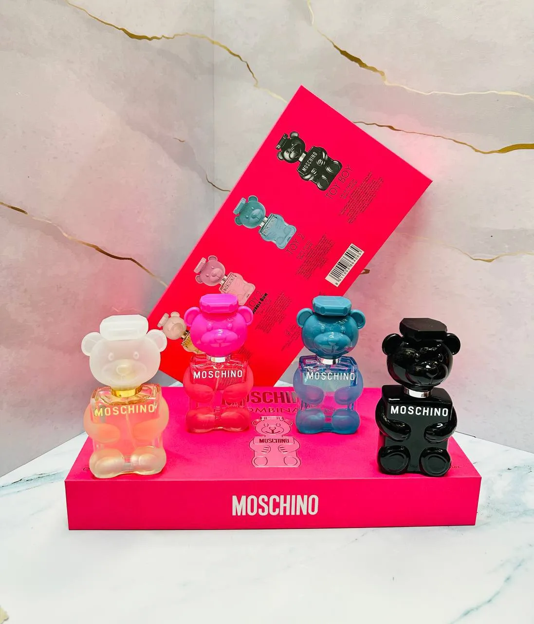 Подарочный набор Moschino 4 по 30 мл 3